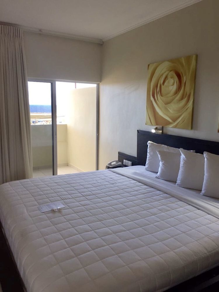 Curacao Airport Hotel Виллемстад Экстерьер фото